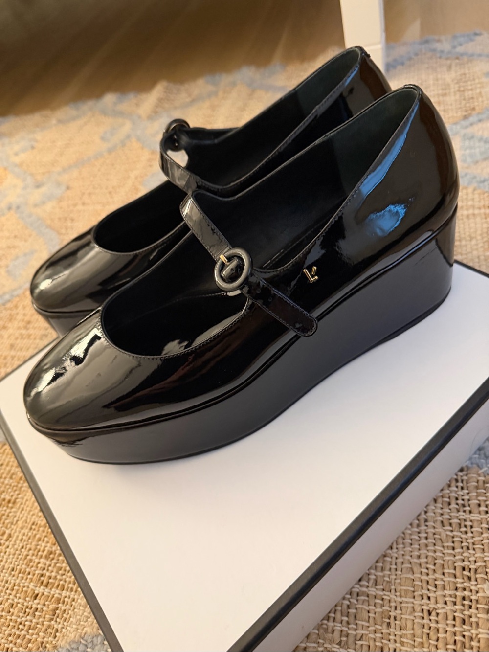Larroude Blair Flatform Soft Patent Black